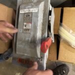 Siemens HF361 30A 600V 3-Pole Fusible Heavy Duty Safety Switch — NEMA 1 — view 3