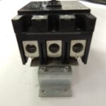 Cutler-Hammer CC3225 Circuit Breaker — 225A, 3-Pole, 240V, Type CC — view 3