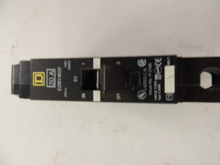 Square D EDB14020 Circuit Breaker — 20A, 1-Pole, 277V, Bolt-On