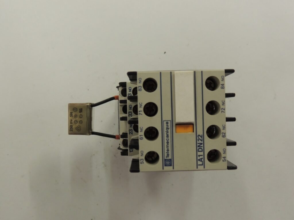 Telemecanique LA1-DN22 Auxiliary Contact Block — 2 N.O. + 2 N.C., 10A