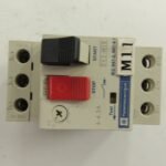 Telemecanique GV2-M10 Manual Motor Starter — 4–6.3A, 3-Pole, 690V — view 1