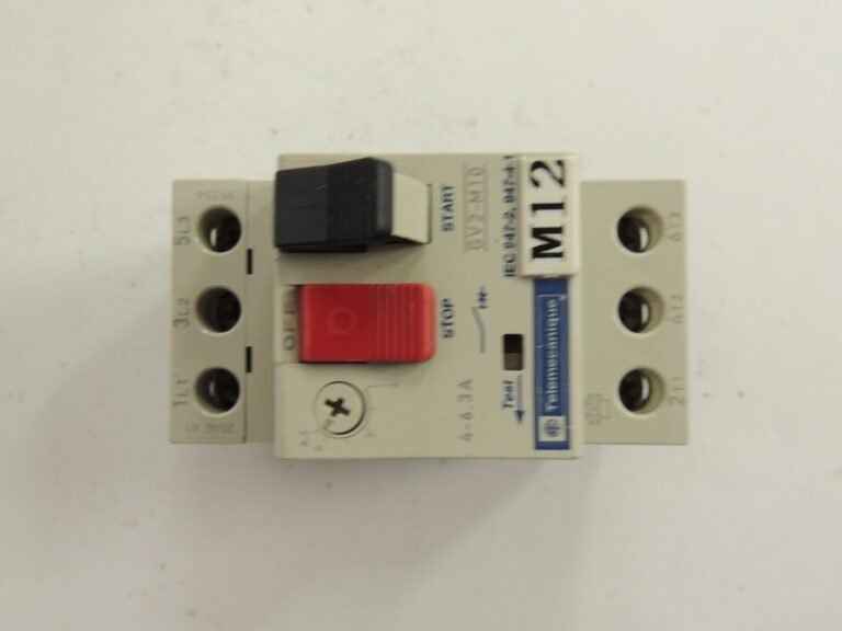 Telemecanique GV2-M10 Manual Motor Starter — 4–6.3A, 3-Pole (Second Unit)